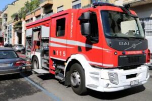 Incendio-a-Roma-Vittima-donna-palazzo-evacuato