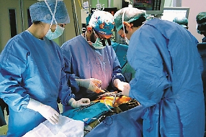Mauriziano salva con successo due vite grazie alla protesi cardiaca innovativa.